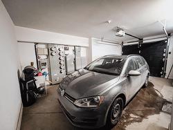 Garage - 