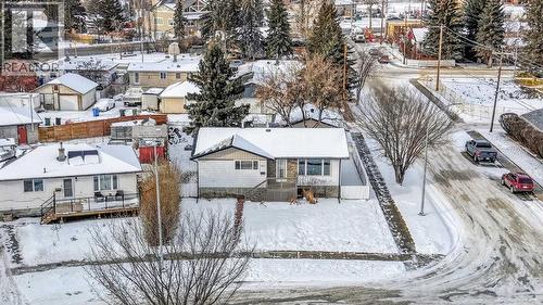 8527 Bowglen Road Nw, Calgary, AB - Outdoor With Deck Patio Veranda