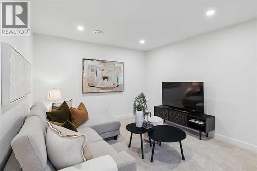 4547 Passchendaele Road Sw, Calgary, AB - Indoor