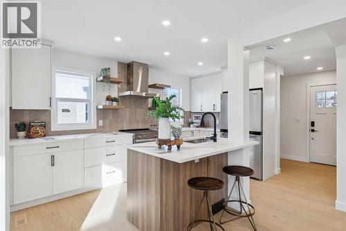4547 Passchendaele Road Sw, Calgary, AB - Indoor Photo Showing Kitchen With Upgraded Kitchen
