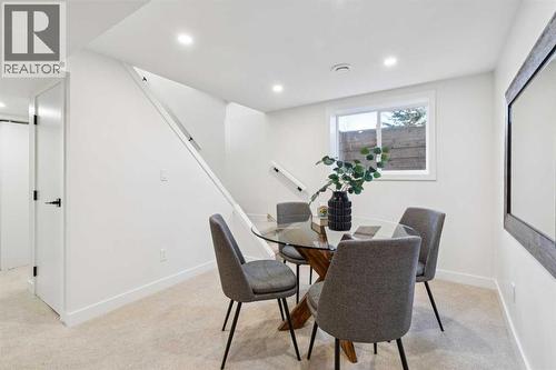 4547 Passchendaele Road Sw, Calgary, AB - Indoor Photo Showing Dining Room