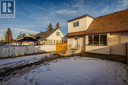 4547 Passchendaele Road Sw, Calgary, AB - Outdoor