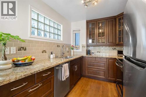 1629 29 Avenue Sw, Calgary, AB - Indoor Photo Showing Kitchen With Double Sink