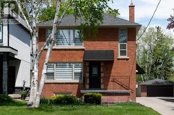 3 - 33 BROADVIEW AVENUE Mississauga, ON L5H 2S8