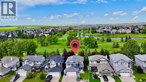 276 Fairways Bay NW  Airdrie, AB T4B 2P5