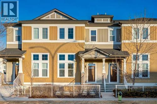 705 Evanston Square NW  Calgary, AB T3P 0G9