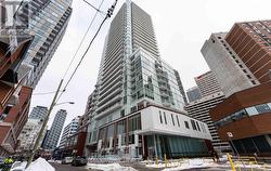 712 - 33 HELENDALE AVENUE  Toronto, ON M4R 0A4