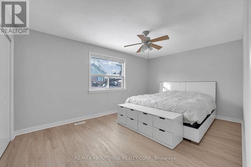 150 Thistle Down Boulevard, Toronto, ON - Indoor Photo Showing Bedroom