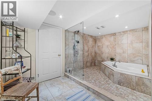 7 Templer Drive, Ancaster, ON - Indoor Photo Showing Bathroom