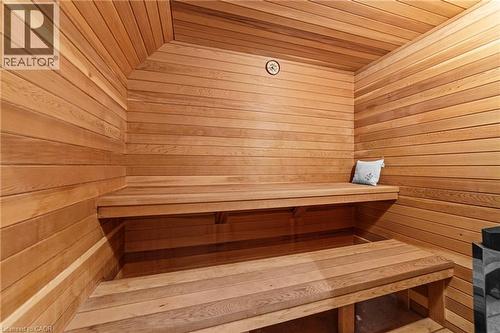 7 Templer Drive, Ancaster, ON - Indoor Photo Showing Other Room