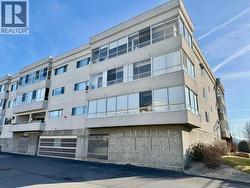 195 Warren Ave Street W Unit# 308  Penticton, BC V2A 3N1