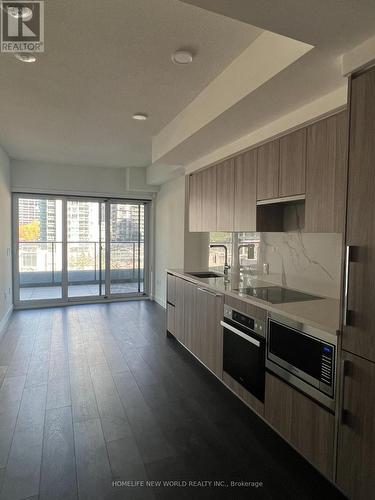 501 - 1 CONCORD CITYPLACE WAY  Toronto, ON M5V 0X3