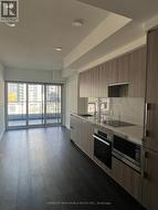 501 - 1 CONCORD CITYPLACE WAY  Toronto, ON M5V 0X3