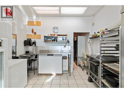 5728 Tyne Street, Vancouver, BC 