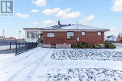 133 MARY STREET E  Whitby, ON L1N 2P3