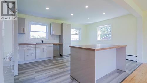 6 Dairy Lane, Stratford, PE - Indoor Photo Showing Kitchen