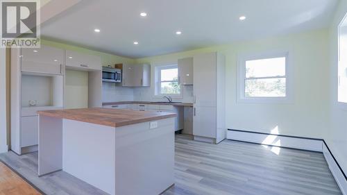 6 Dairy Lane, Stratford, PE - Indoor Photo Showing Kitchen