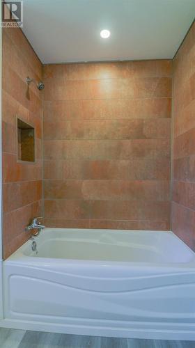 6 Dairy Lane, Stratford, PE - Indoor Photo Showing Bathroom