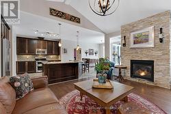 Propane fireplace and vaulted ceiling - 