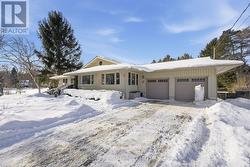 45 HAMILTON AVENUE  Cobourg, ON K9A 1V9