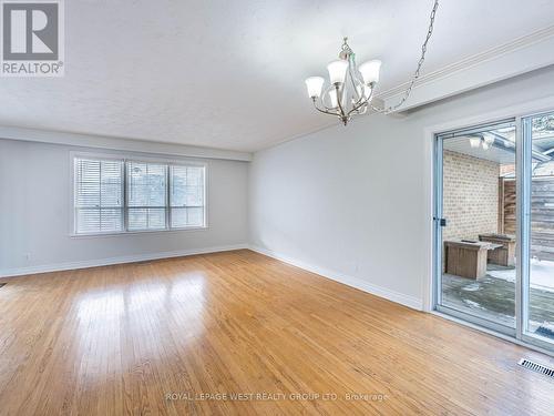 98 Mount Olive Drive, Toronto, ON - Indoor Photo Showing Other Room