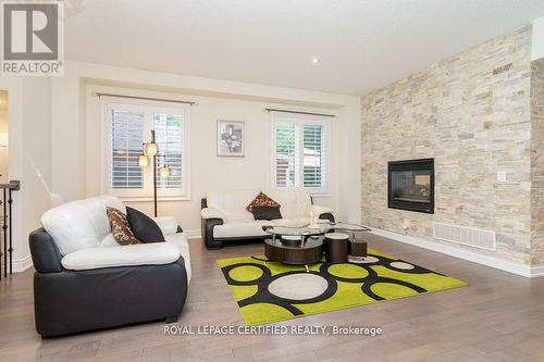 792 Glenbrook Avenue, Burlington, ON - Indoor Photo Showing Living Room With Fireplace