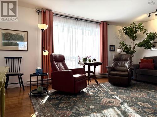 24 Rhodes Avenue, Amherst, NS - Indoor Photo Showing Living Room