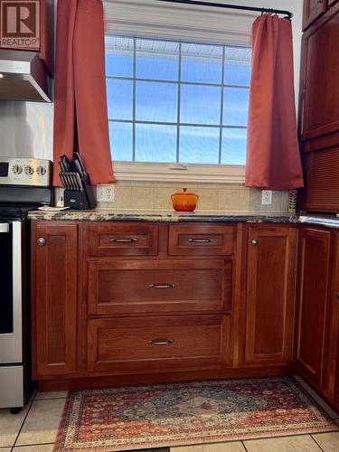24 Rhodes Avenue, Amherst, NS - Indoor Photo Showing Kitchen