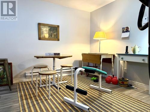 24 Rhodes Avenue, Amherst, NS - Indoor