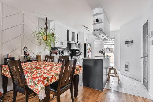 Coin-repas - 83-9300 Rg Ste-Henriette, Mirabel, QC 