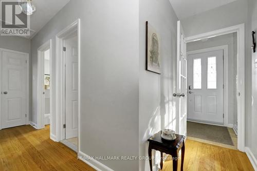 Front entry - 1259 Placid Street, Ottawa, ON - Indoor Photo Showing Other Room