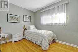 Bedroom 2 on main floor - 