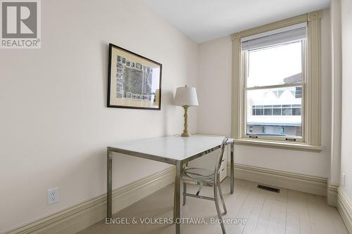 120 Boteler Street, Ottawa, ON - Indoor Photo Showing Other Room