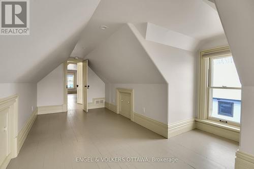 120 Boteler Street, Ottawa, ON - Indoor Photo Showing Other Room