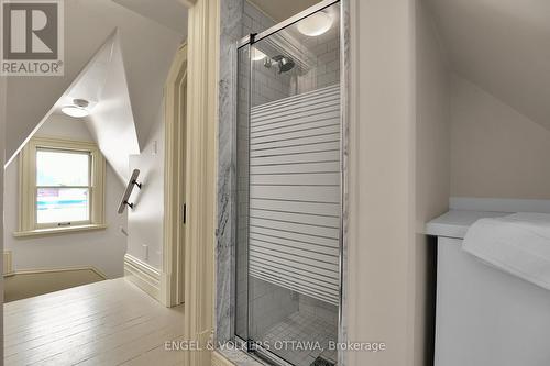 120 Boteler Street, Ottawa, ON - Indoor Photo Showing Other Room