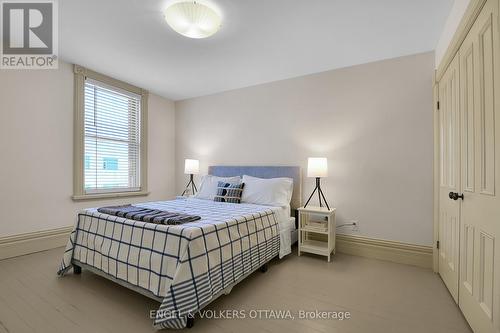 120 Boteler Street, Ottawa, ON - Indoor Photo Showing Bedroom
