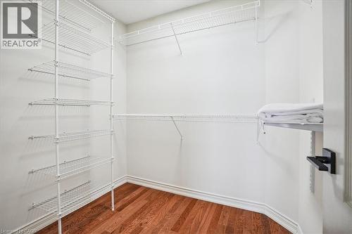 55 Edgewater Drive, Stoney Creek, ON - Indoor With Storage
