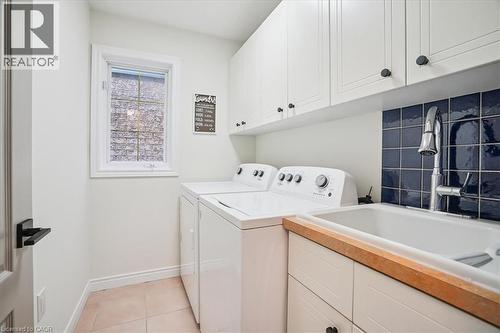 55 Edgewater Drive, Stoney Creek, ON - Indoor Photo Showing Laundry Room