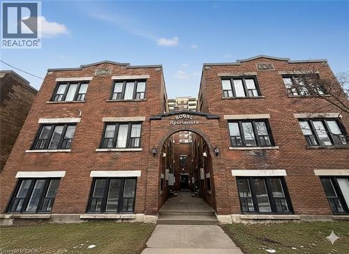 46 College Street, Kitchener, ON - Outdoor