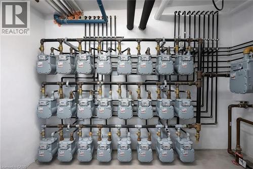 Utility room featuring gas meter - 46 College Street, Kitchener, ON - Indoor Photo Showing Other Room