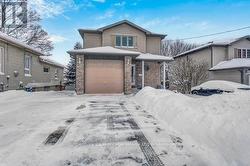 216 THAMES STREET N  Ingersoll (Ingersoll - North), ON N5C 3E4