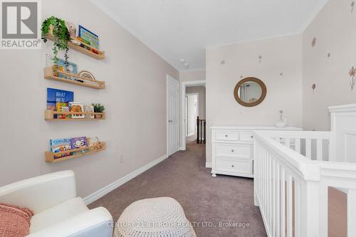 33 Westbury Way, Whitby, ON - Indoor