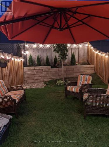 33 Westbury Way, Whitby, ON - Outdoor