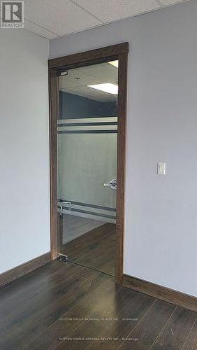 301 - 10376 Yonge Street, Richmond Hill, ON 