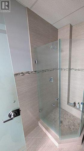 301 - 10376 Yonge Street, Richmond Hill, ON 