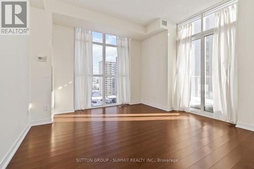 816 - 551 Maple Avenue, Burlington, ON - Indoor Photo Showing Other Room