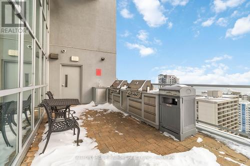 816 - 551 Maple Avenue, Burlington, ON - Outdoor With Exterior