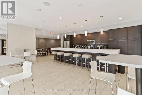 816 - 551 Maple Avenue, Burlington, ON - Indoor Photo Showing Dining Room