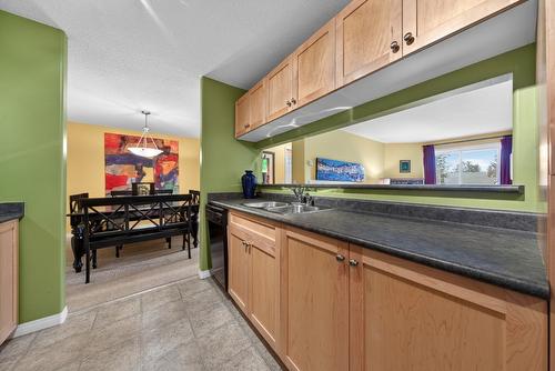 205-4767 Forsters Landing Road, Radium Hot Springs, BC - Indoor Photo Showing Kitchen With Double Sink