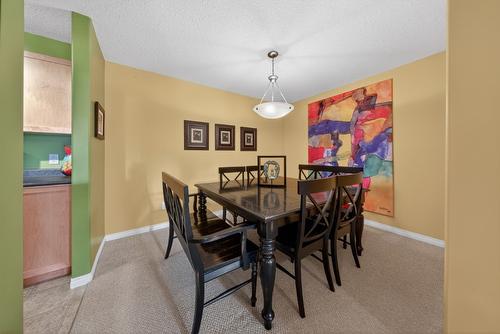 205-4767 Forsters Landing Road, Radium Hot Springs, BC - Indoor Photo Showing Dining Room